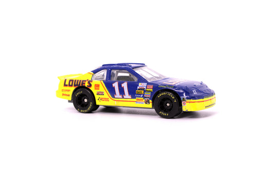 Brett Bodine #11 Lowes Ford Thunderbird